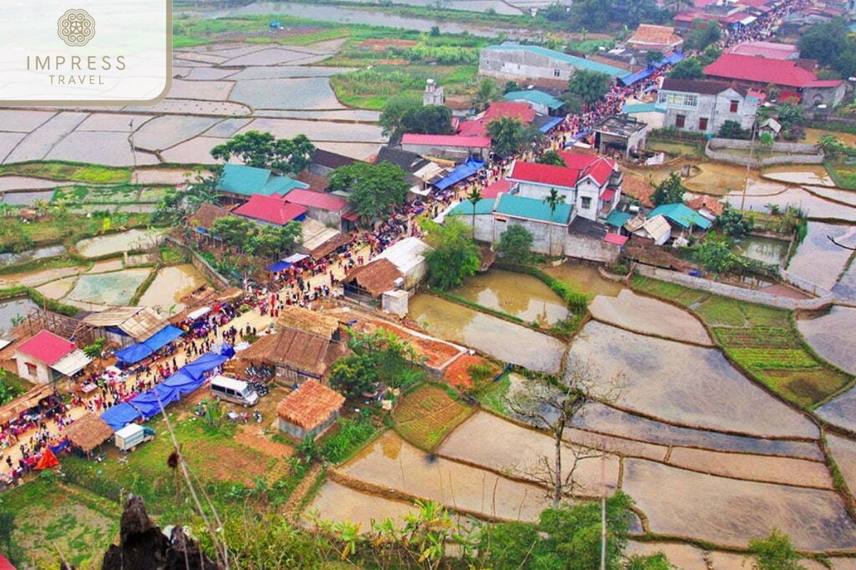 Co Lung Commune Is Collective For Pu Luong Village Tours 