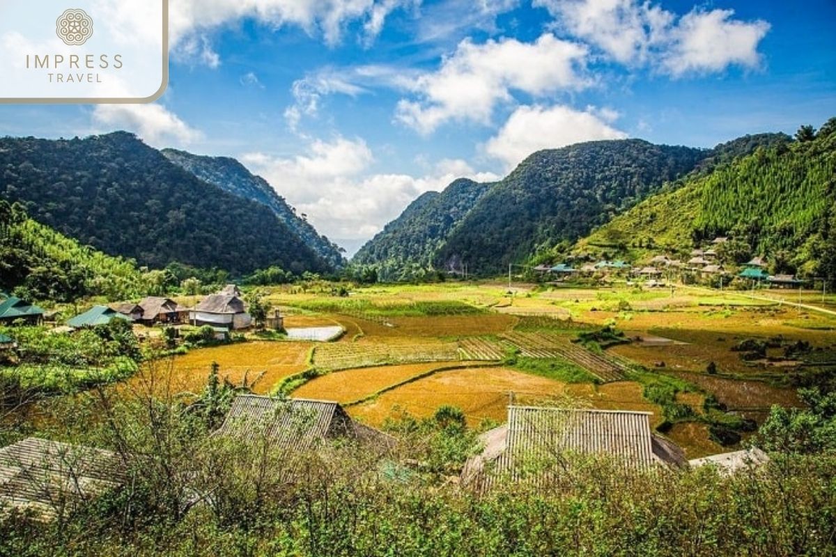 Co Lung Commune Is Collective For Pu Luong Village Tours 