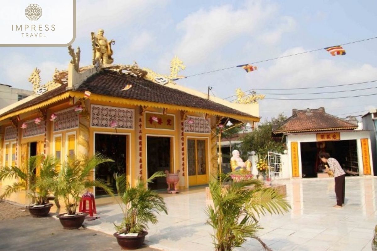 Dinh Lam Pagoda Is Mosque For Ho Chi Minh City Trust Tours