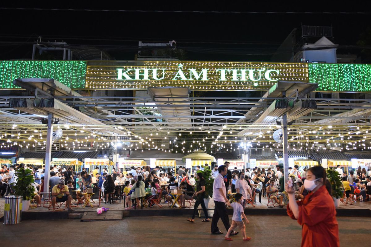 Explore District 10's vibrant charm with Ho Chi Minh City local life tours