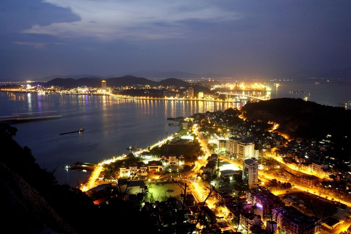 Borough For Halong Coastal Night Tours