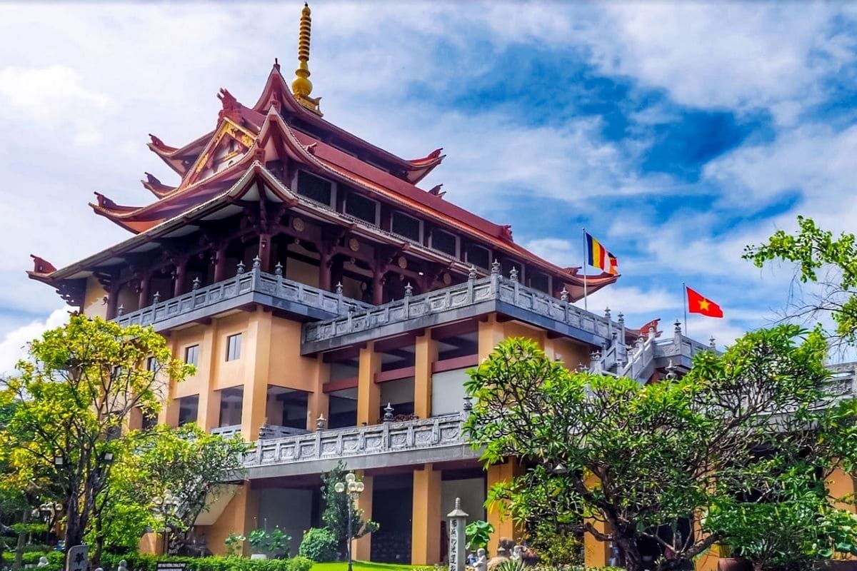 Buddha Temple For Nha Trang Praise Tours