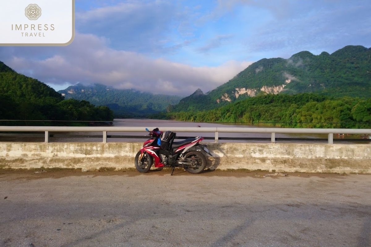 La Han Bridge Is Unique Way Over For Pu Luong Hamlet Tours