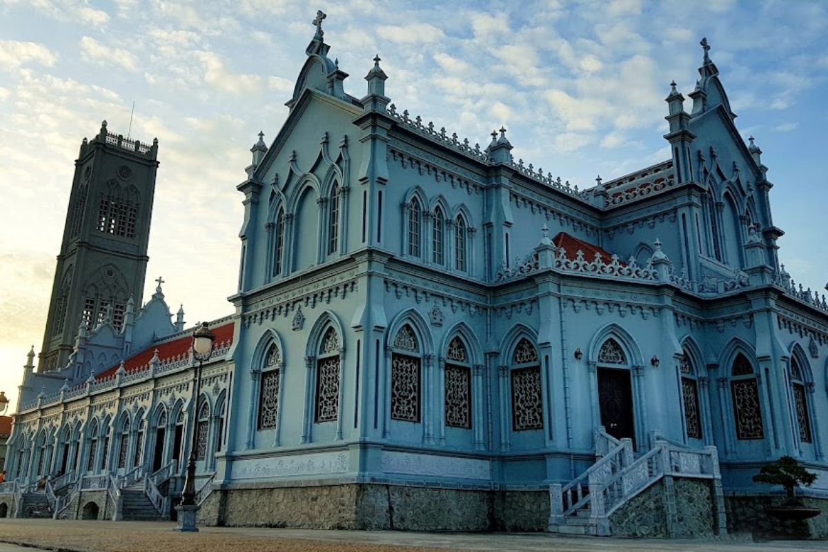 Lac Dao Church Is Catholic