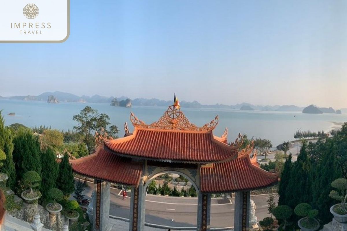 Loi Am Ha Pagoda on Halong Buddhist tours