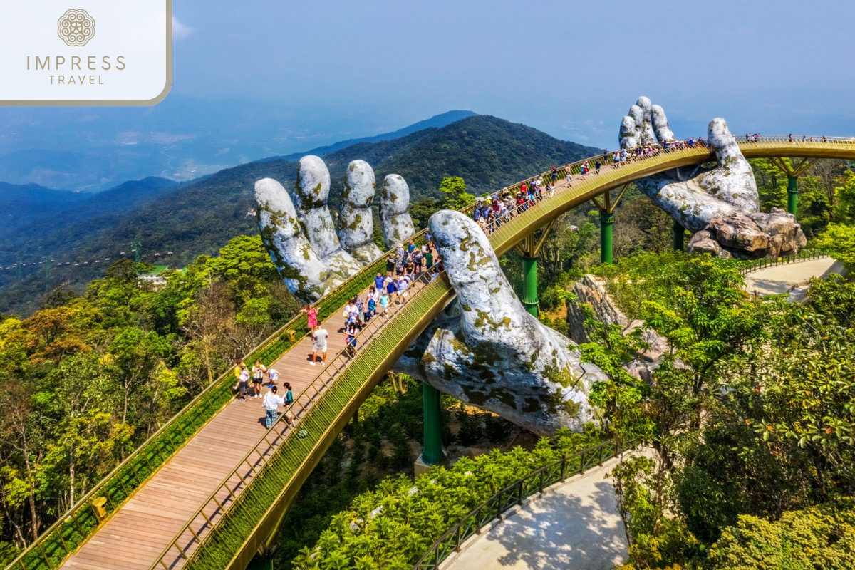 Supermarket for Danang wares Tours 