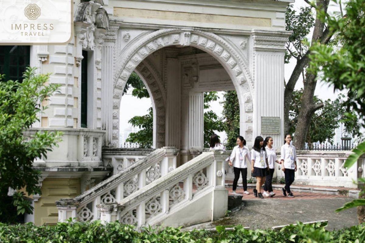 Nha Bat Giac on Hanoi Study Tours