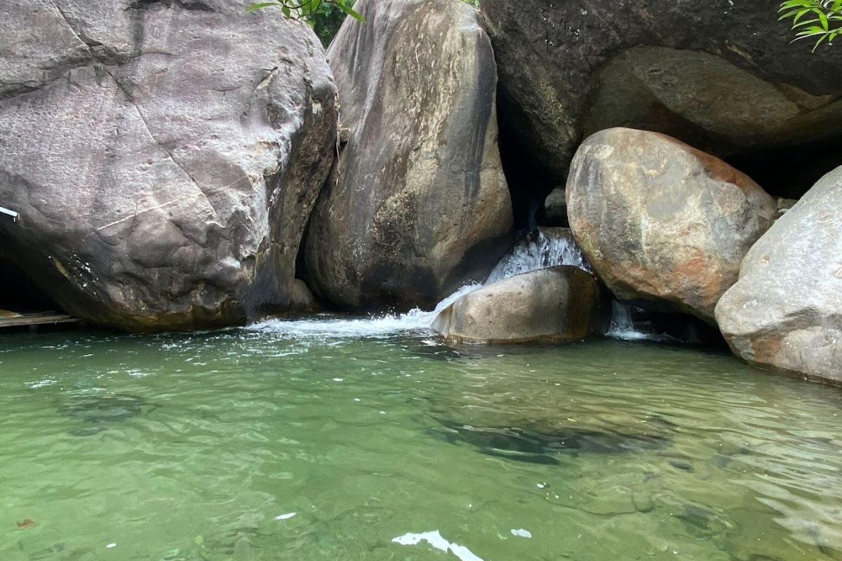 Pure Stream For Danang Picnic Tours 