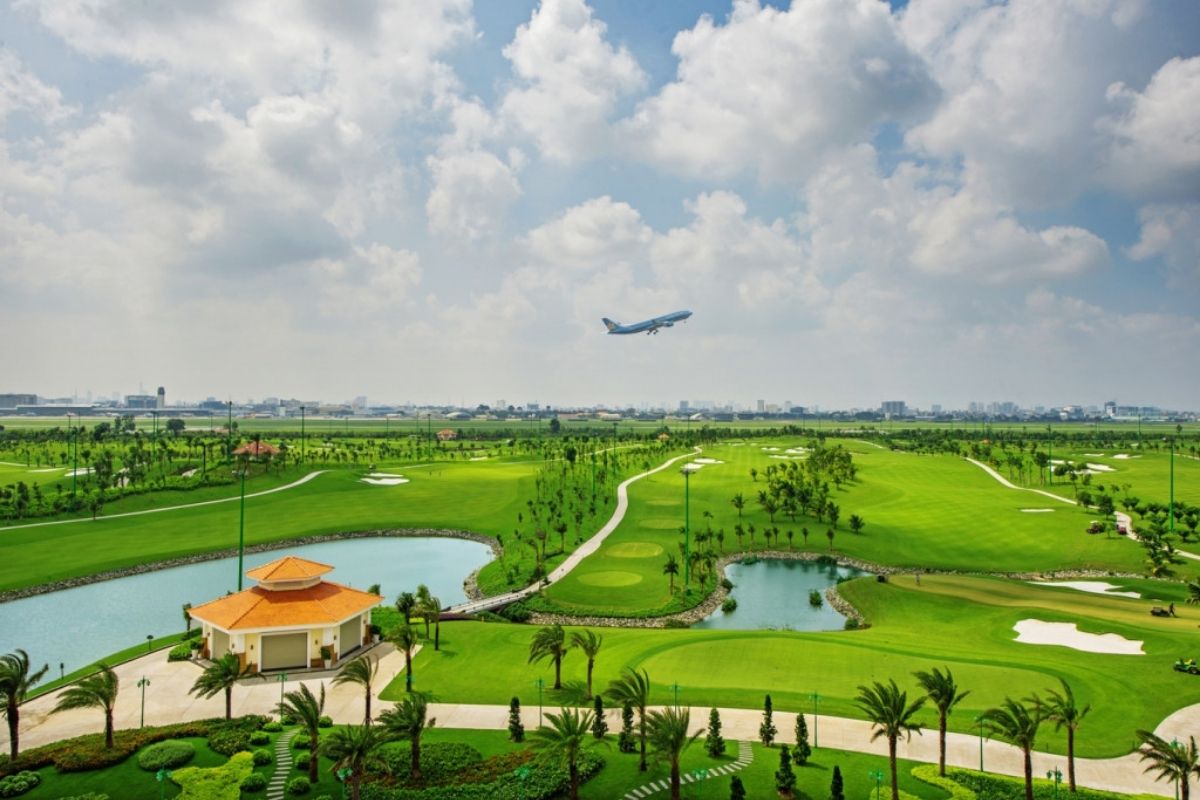 Explore the best of Ho Chi Minh Course Tours with world-class golfing