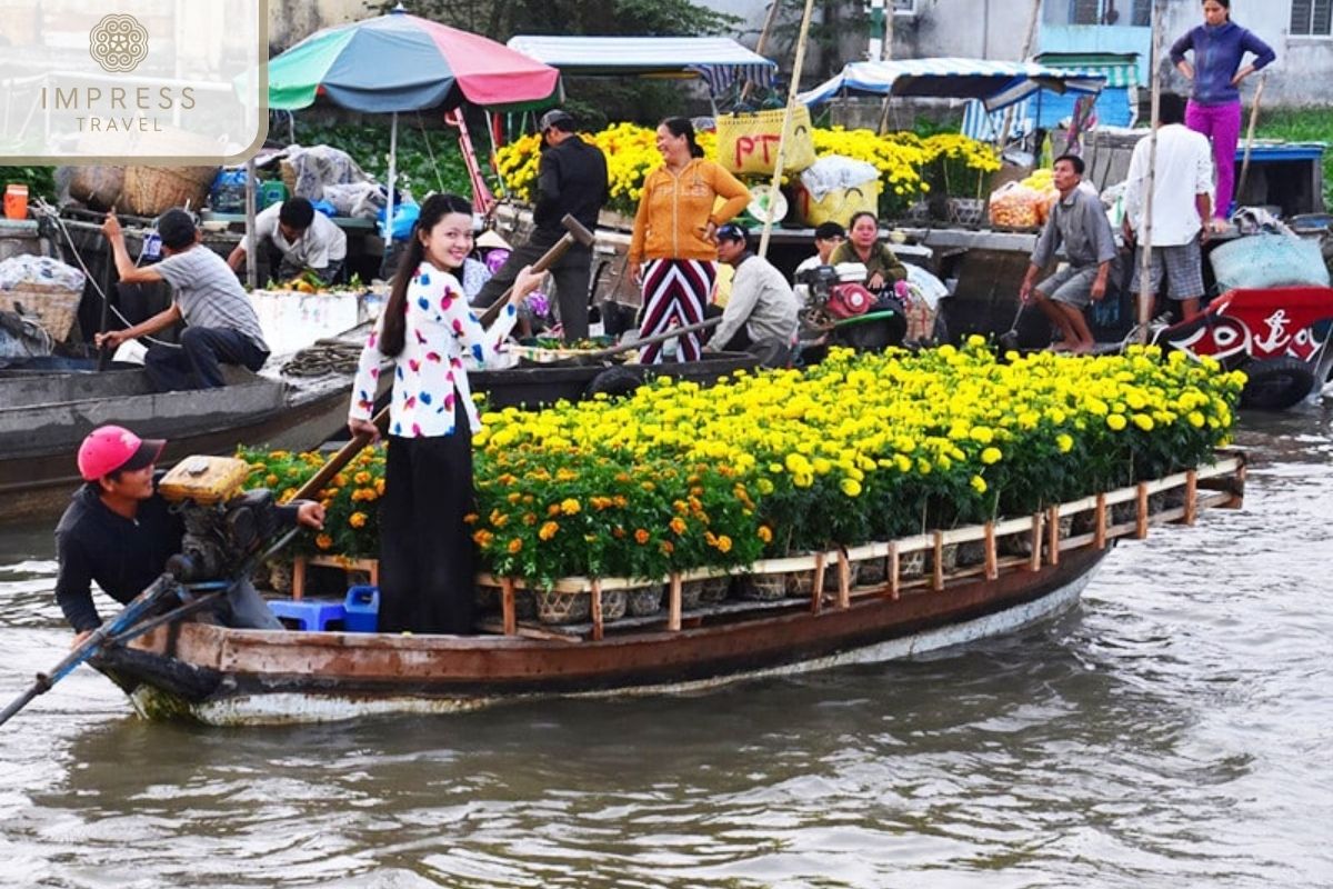 Xom Chai For Can Tho Mekong Market Tours 