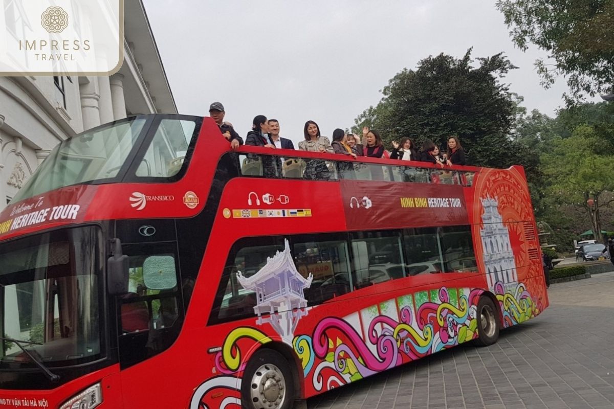 Bus in Ninh Binh