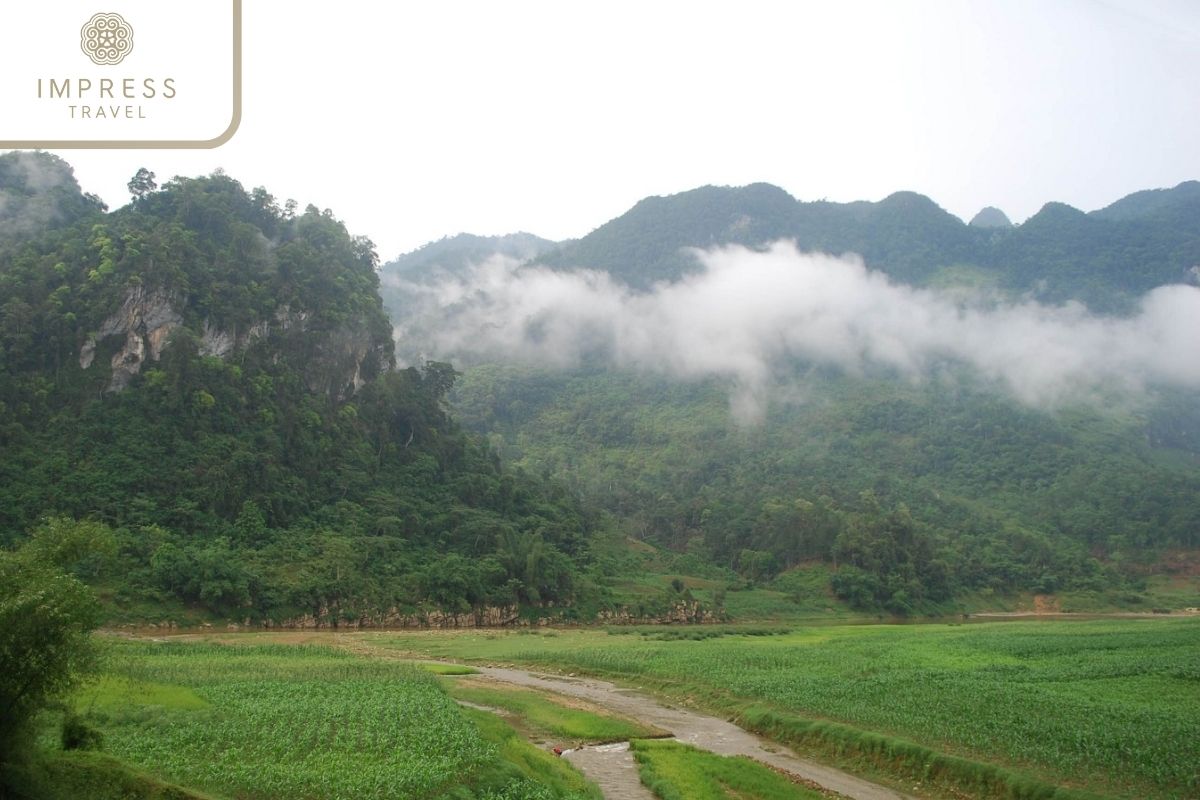 Bac Me in Ha Giang Venture tours