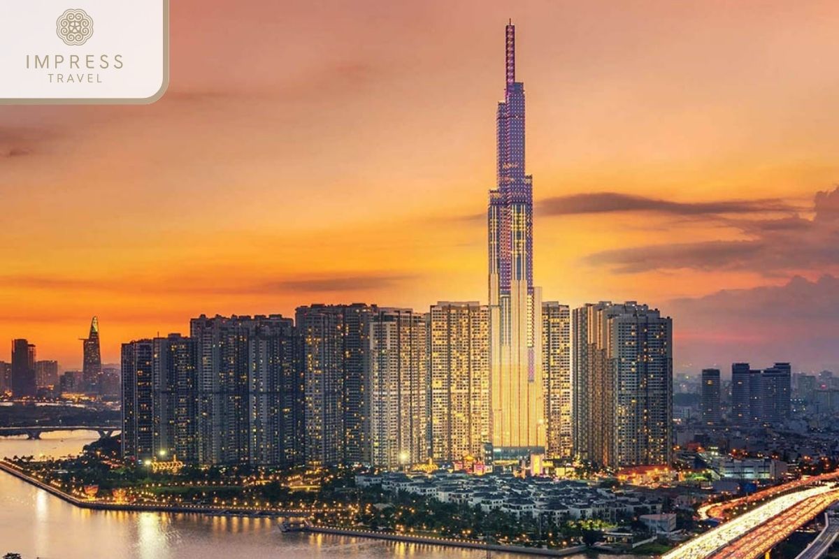 Landmark 81 in Ho Chi Minh City stroll tour