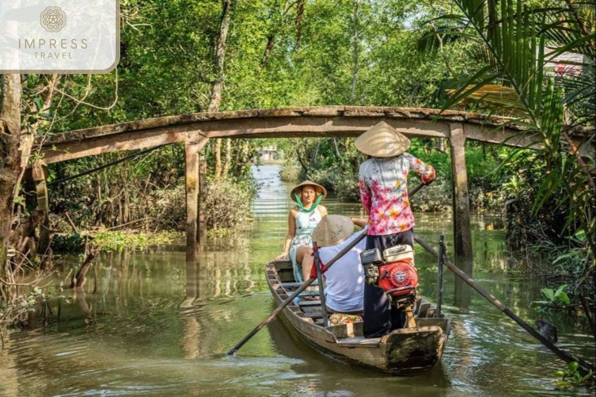 Experience on the river in Can Tho Mekong Eco Boat Tours