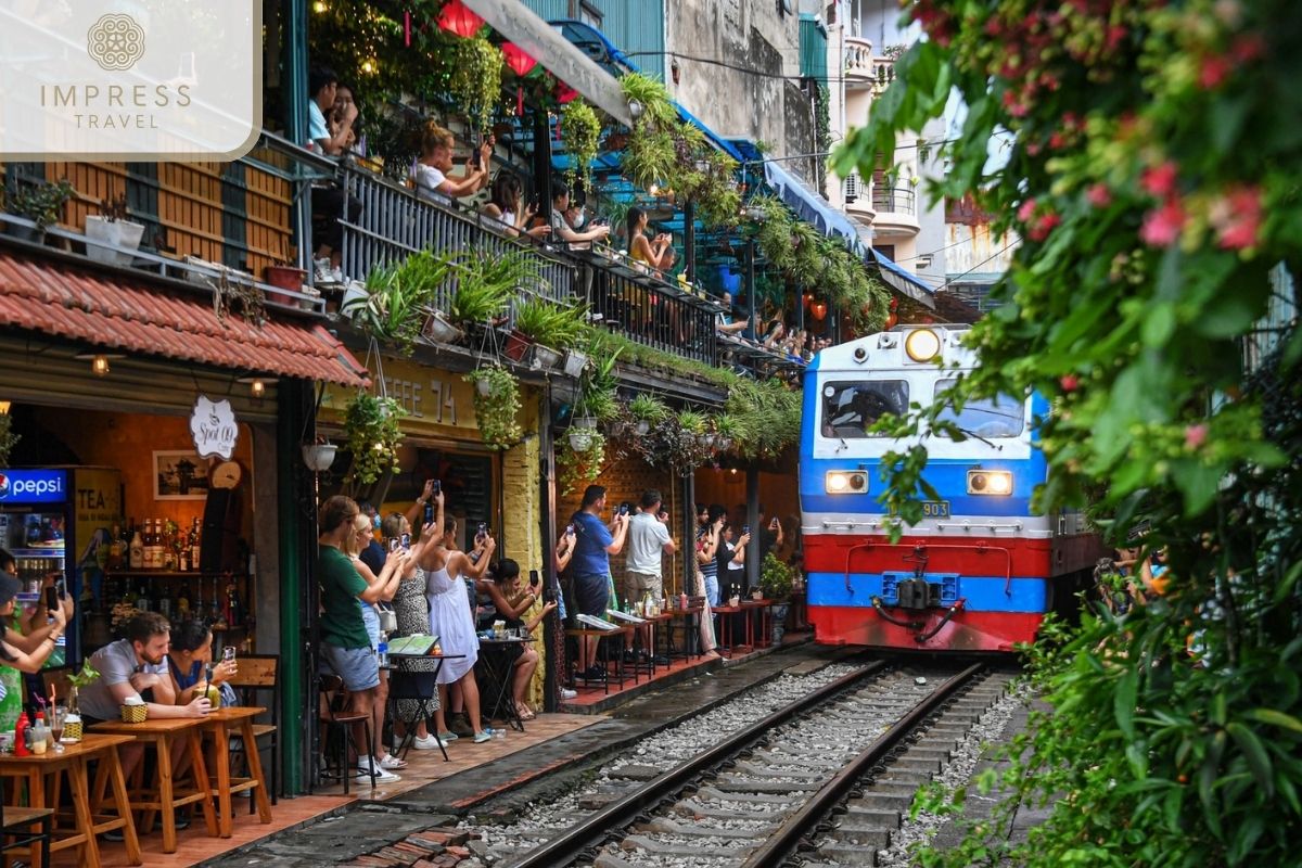 Hanoi Train Street Cafes 