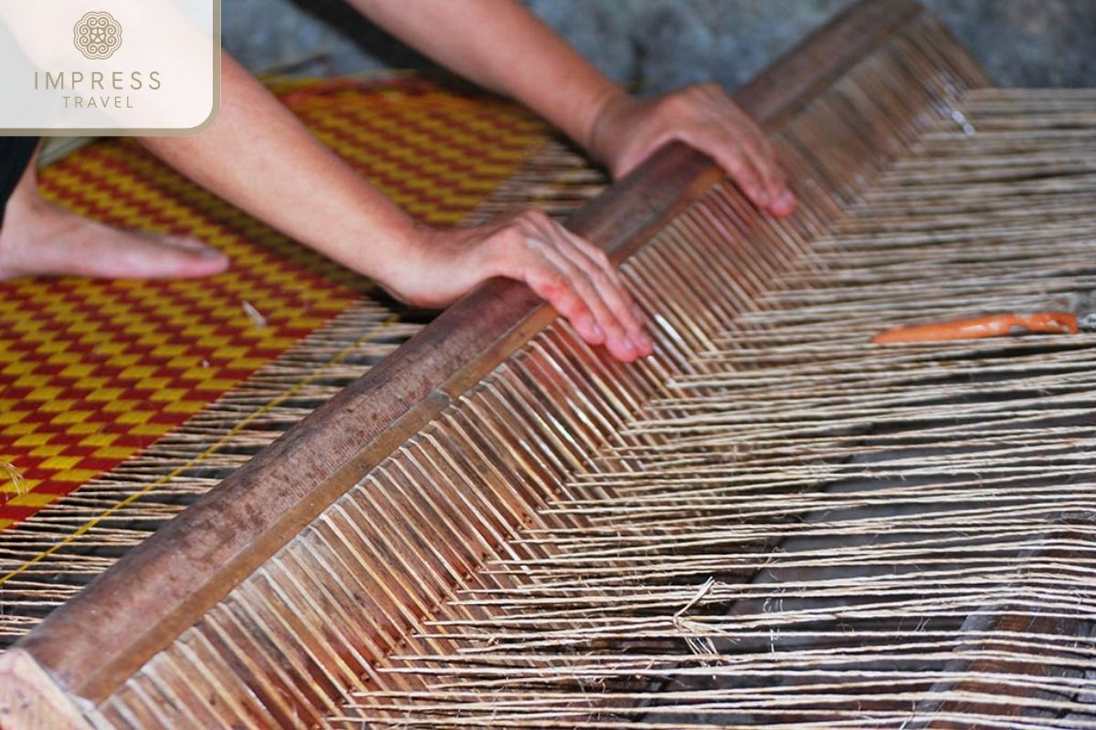 Kim Son Rush Weaving Village