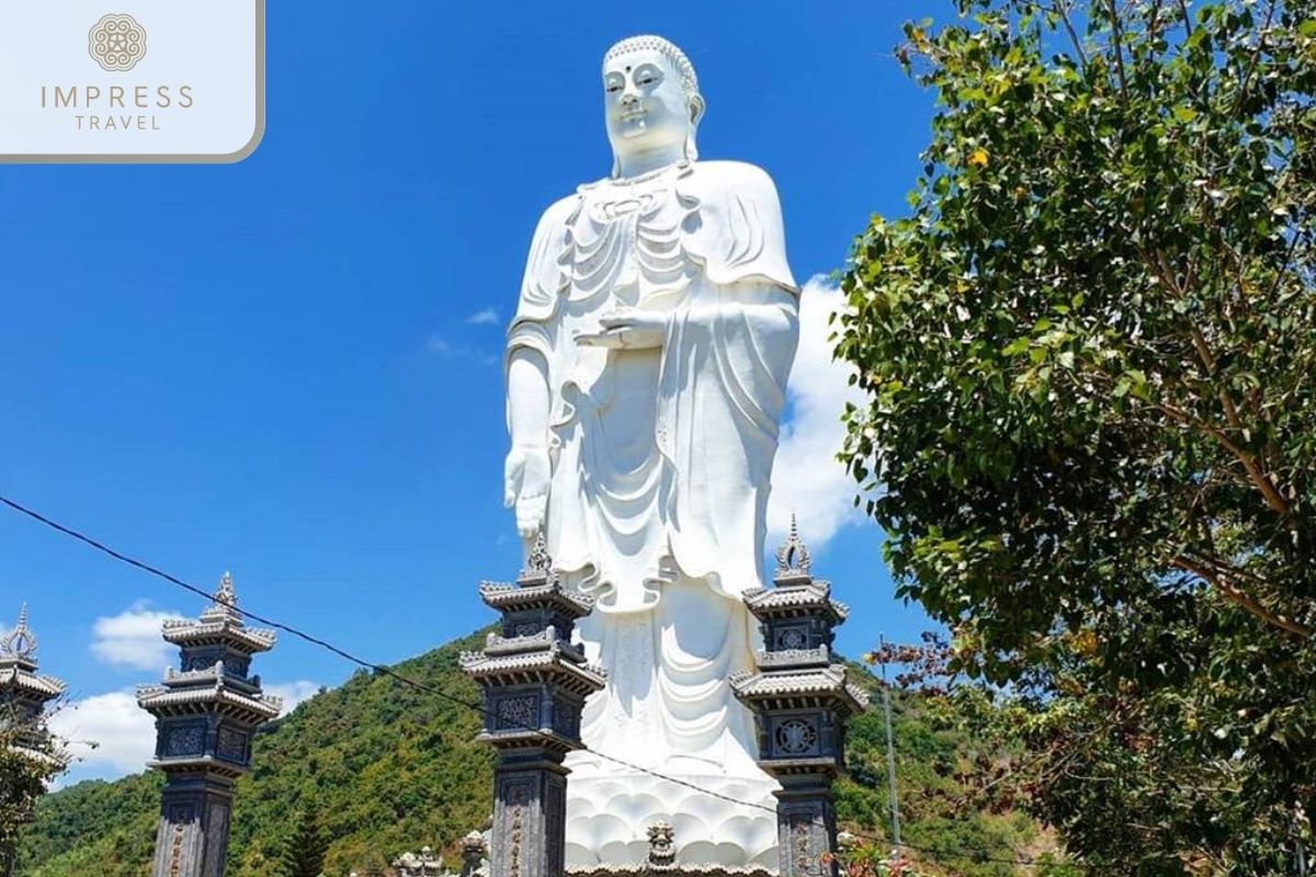 Great architecture in Nha Trang Buddhist tours 