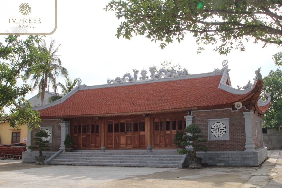 Yen Giang Communal House in Halong Study Tours 