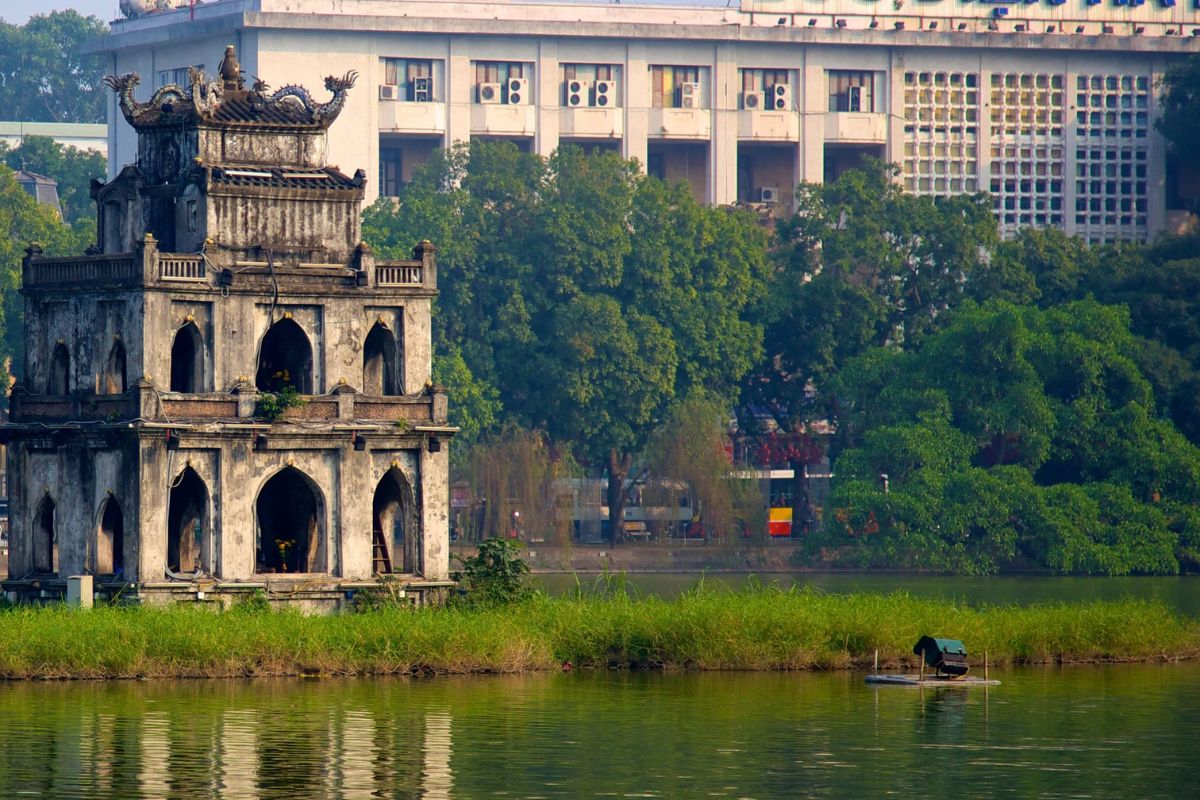 4-day Hanoi - Muong Lo - Mu Cang Chai tour ($378) 