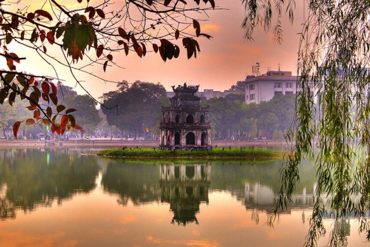 6D/5N Enchanting Hanoi Tours From Chiang Mai, Thailand