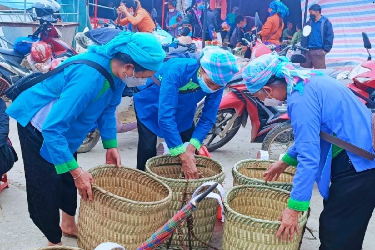 Discover the vibrant Chau Market on Friday for Sapa