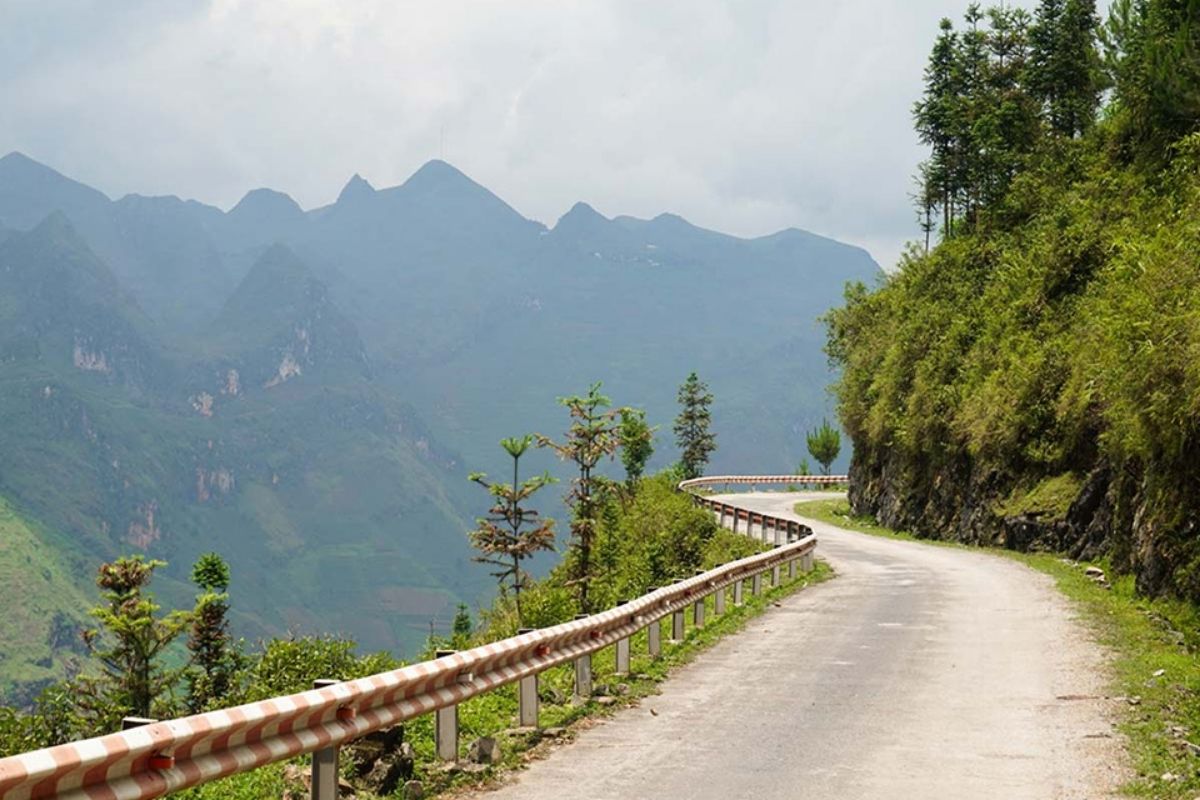 Authentic Ha Giang Tour From Can Tho By Flight: 7 Days 