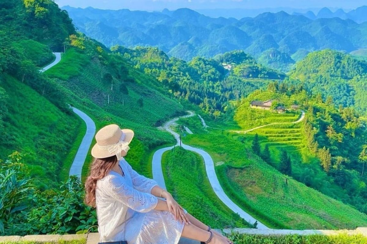 Explore Northern Vietnam with Dong Van Ha Giang Tour trekkin