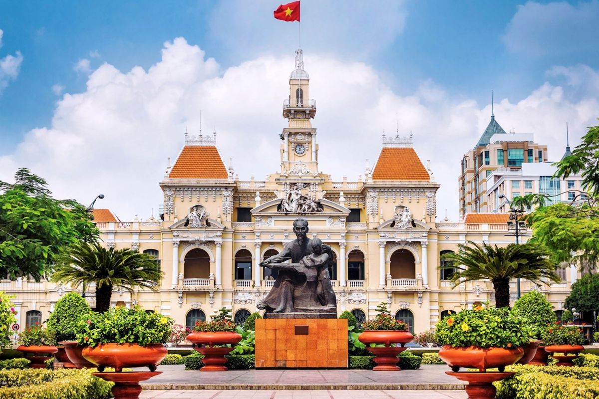 Great Ho Chi Minh City Tour From Jakarta Japan: 5 Days 