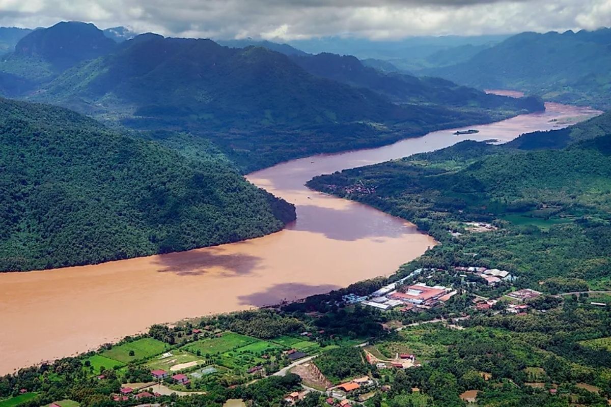 Embark on the Ben Tre Can Tho Mekong Tour with Impress Trave