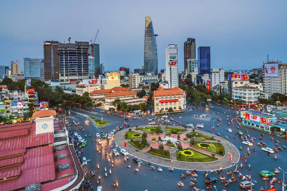 Ideal Ho Chi Minh City Tour From Manila Philippines: 5 Days 