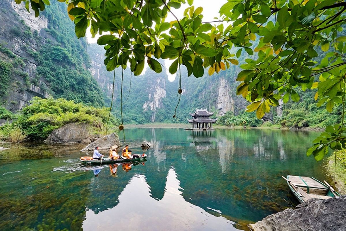 Ninh Binh Tour From Hanoi (Full Day, Price $89) 