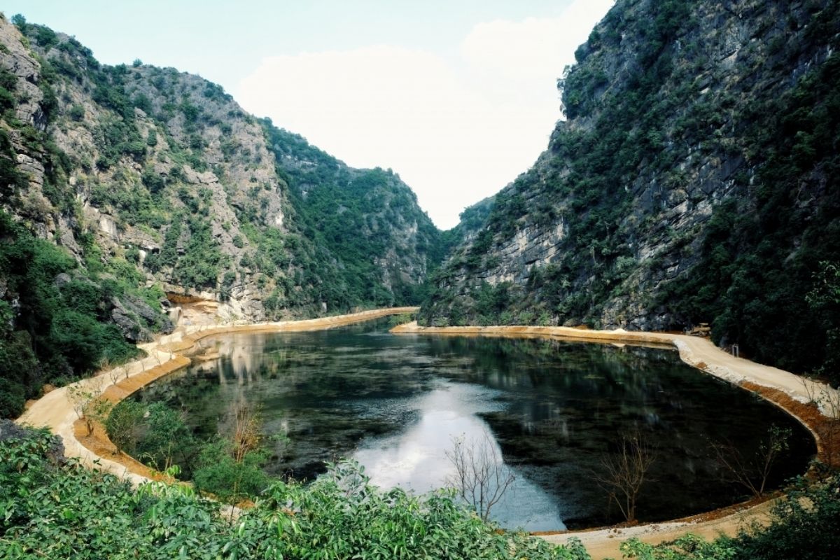  Embark on Ninh Binh Tours