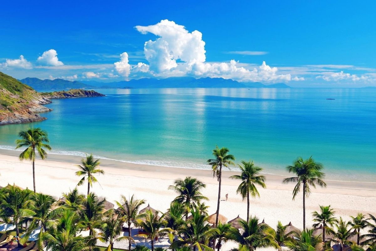  Discover Vietnam’s coastal beauty with private Nha Trang