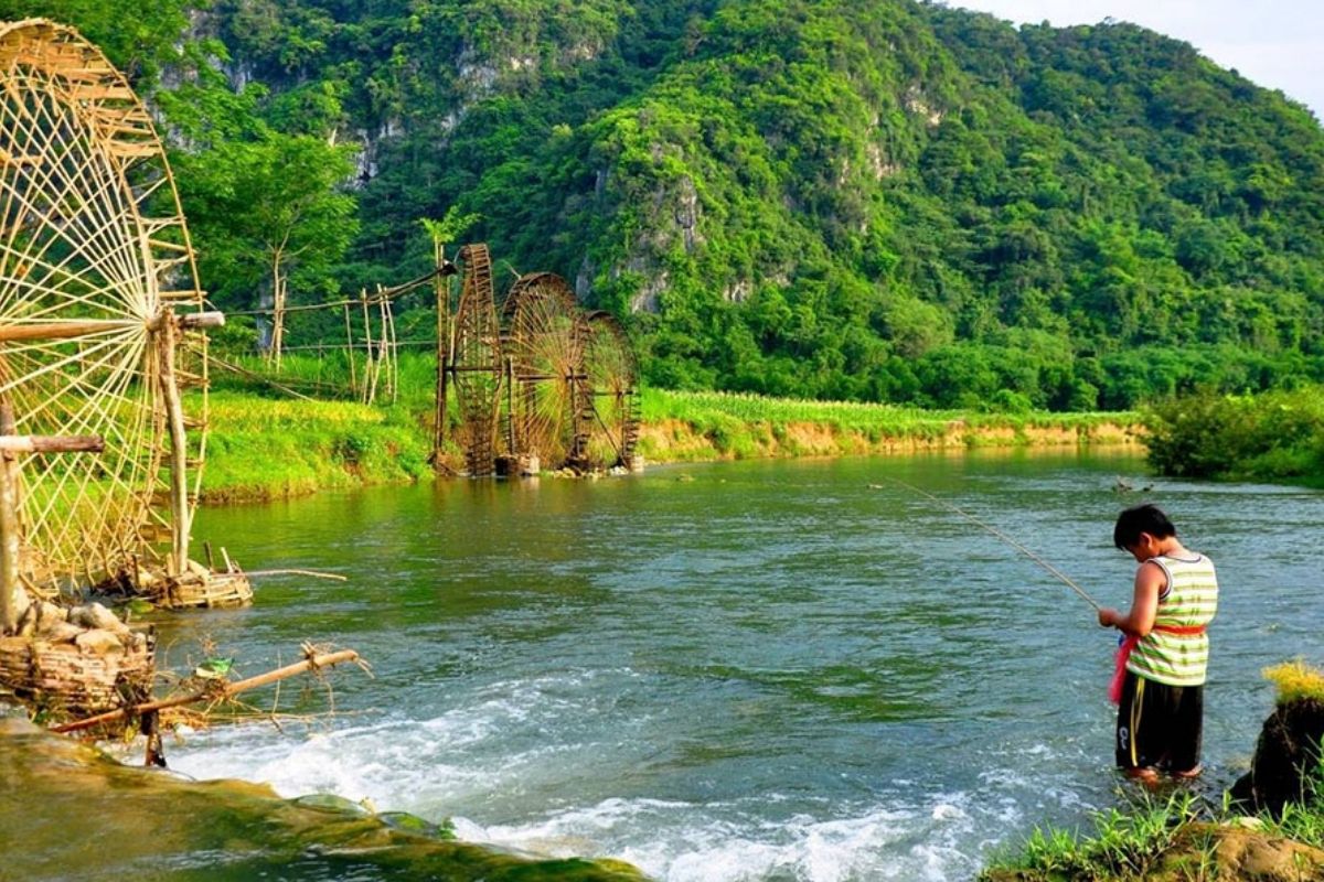 Pu Luong Trekking Tour ($240) From Hanoi: 2 Days 