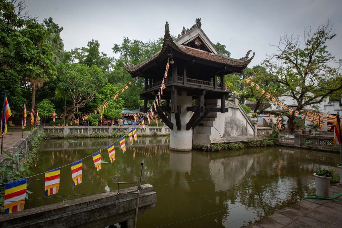 Quyet Homestay Is Great Hosts For Hanoi Cozy Tours 