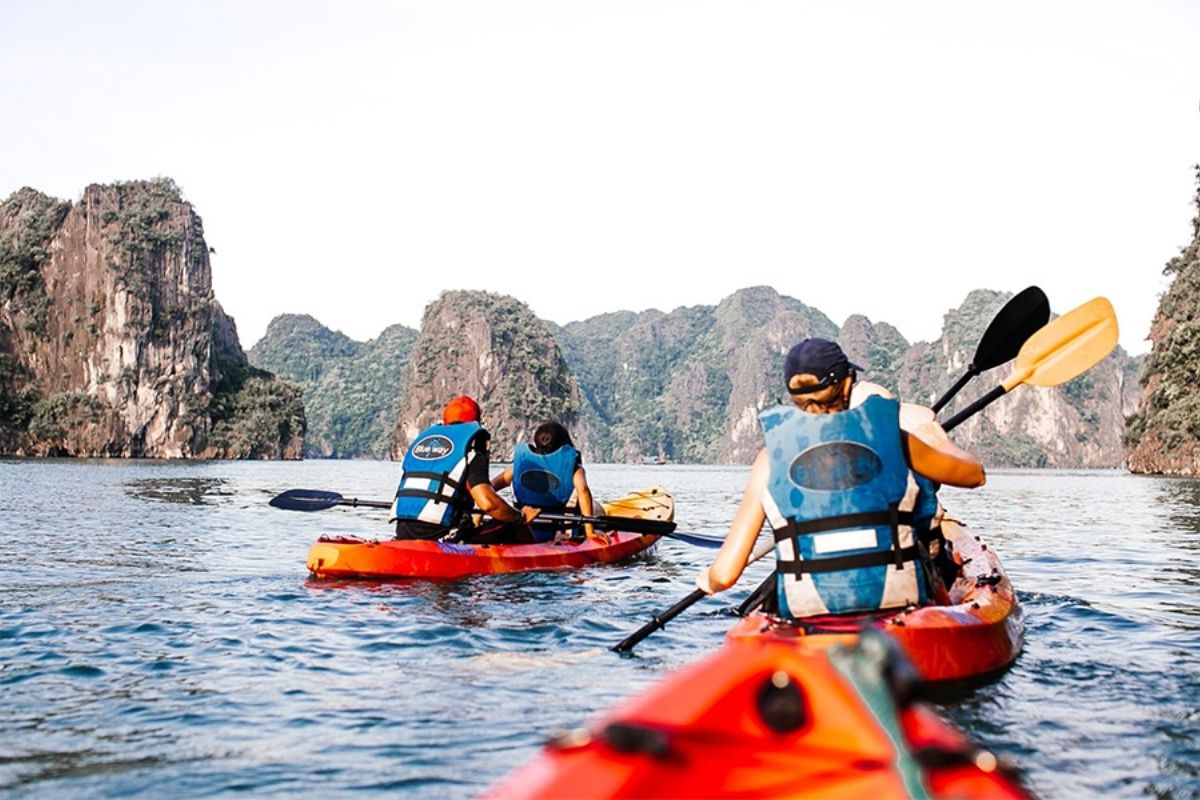 Halong tours to explore Cat Ba Island.