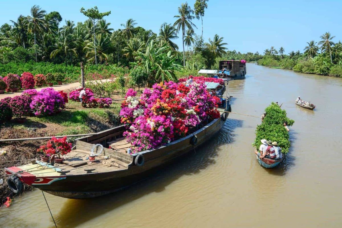 Undergraduate Mekong Tour For School Trip: 3 Days 