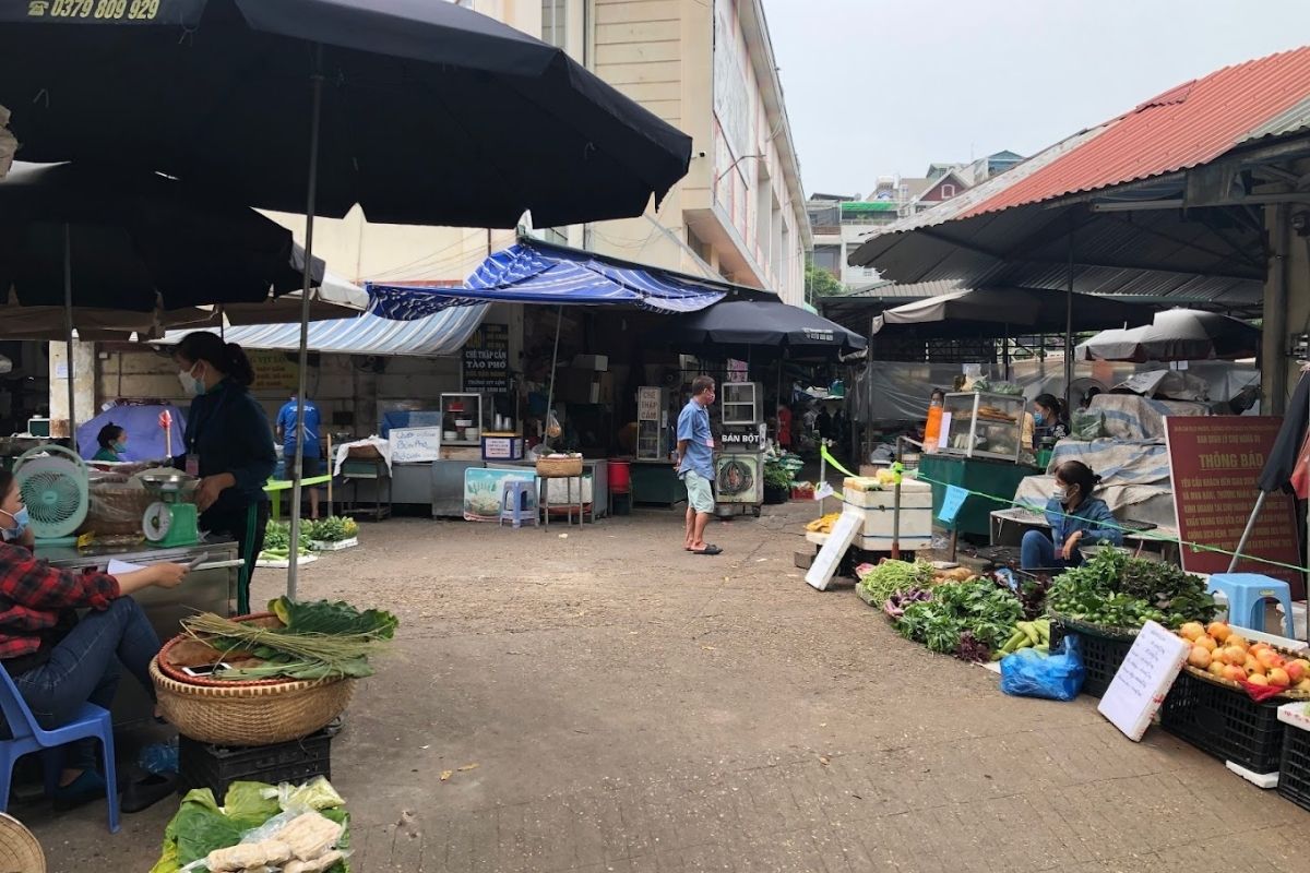 Explore the magic of northern Vietnam with Sapa tours to Nghia Do Market