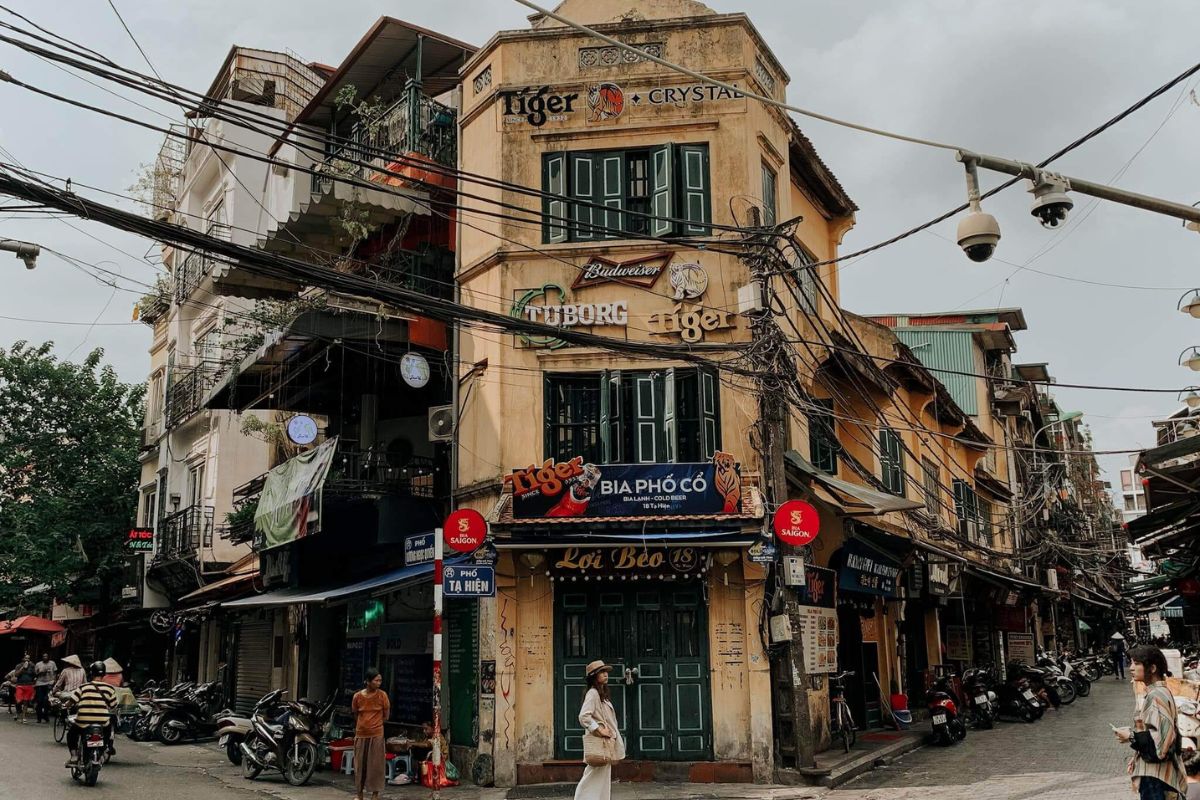 Vincom Metropolis Is The Mall For Hanoi Shopping Tours