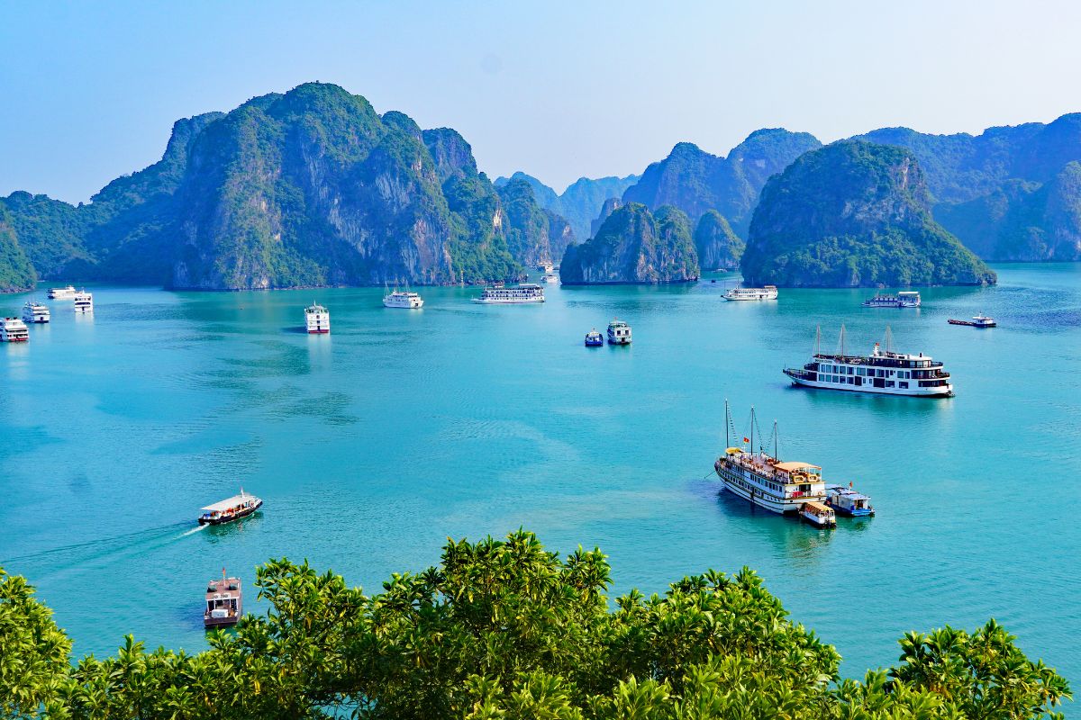 1,2,3,4 Luxury Cruise Halong Tours From HN