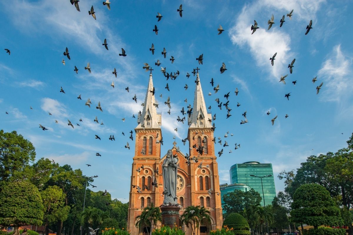 Perth to Ho Chi Minh City tours