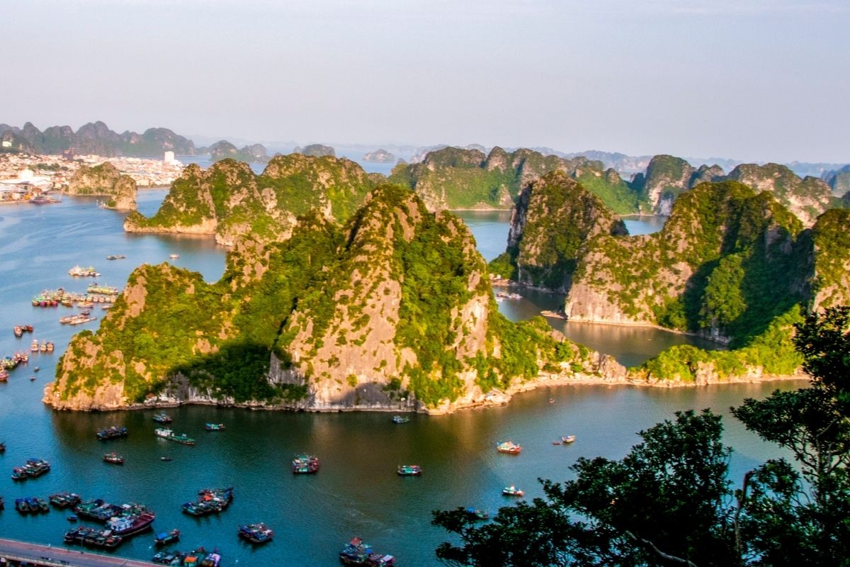 exploring Halong Bay, Sapa, Hanoi, and Phu Quoc for an unforgettable cultural adventure! 