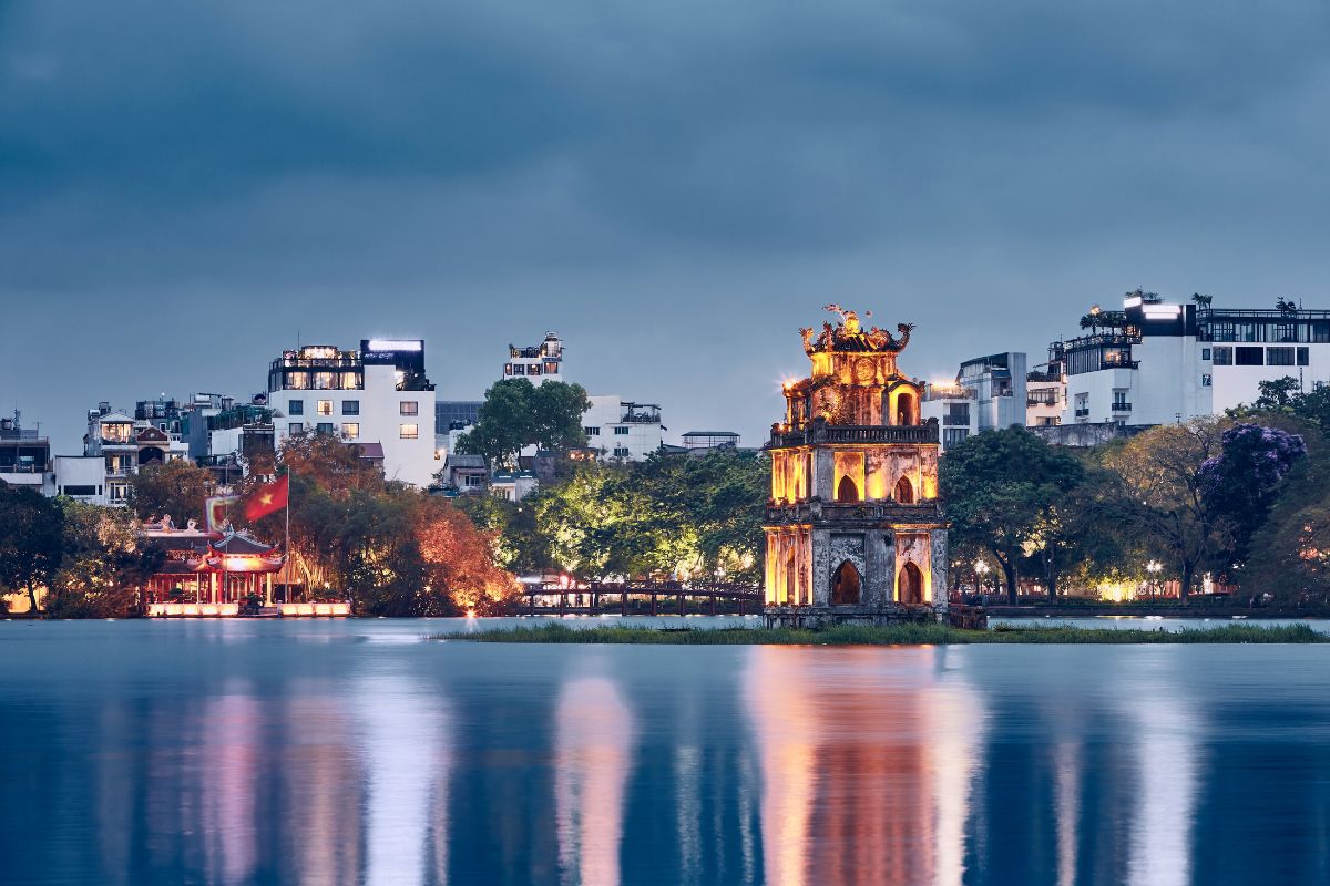 Captivating Muan To Hanoi Tours