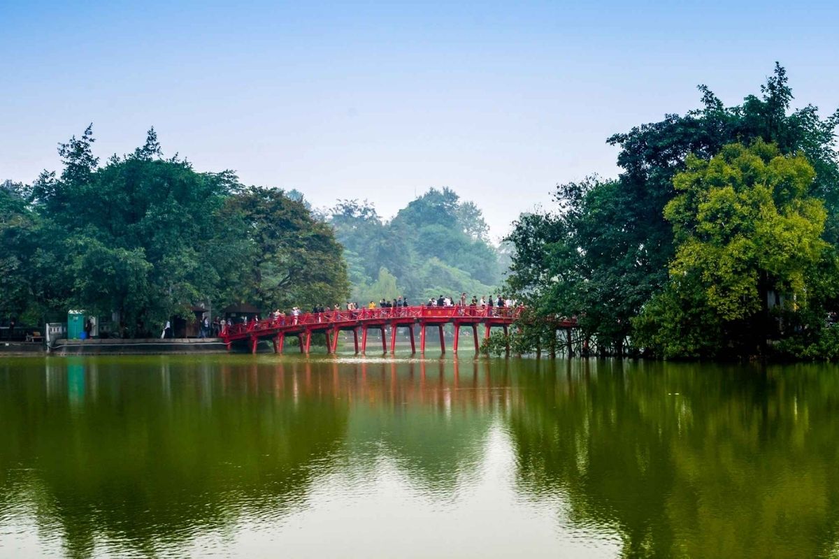  Hanoi tours are simply perfect, offering you great historical sites, fantastic landmarks