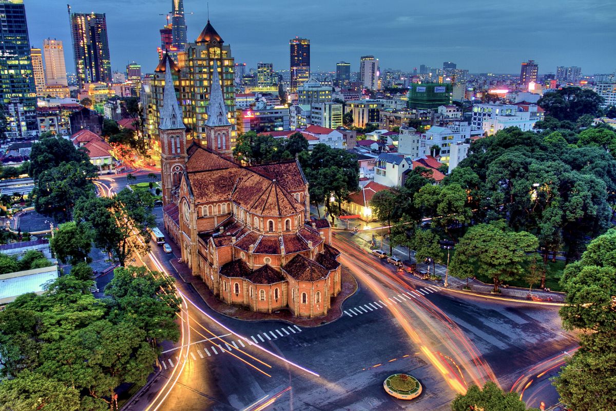 Exquisite Bengaluru To Ho Chi Minh City Tours