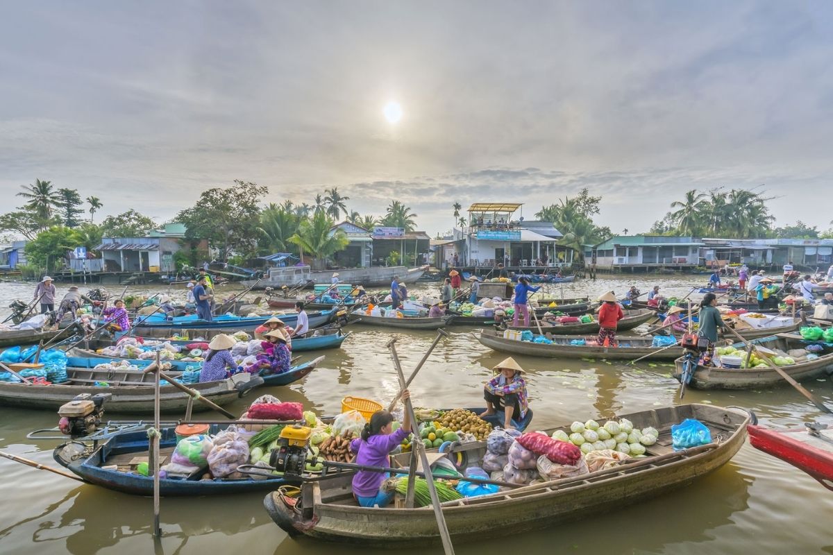 Discover Vietnam's charm with our San Francisco to Ho Chi Minh City tours