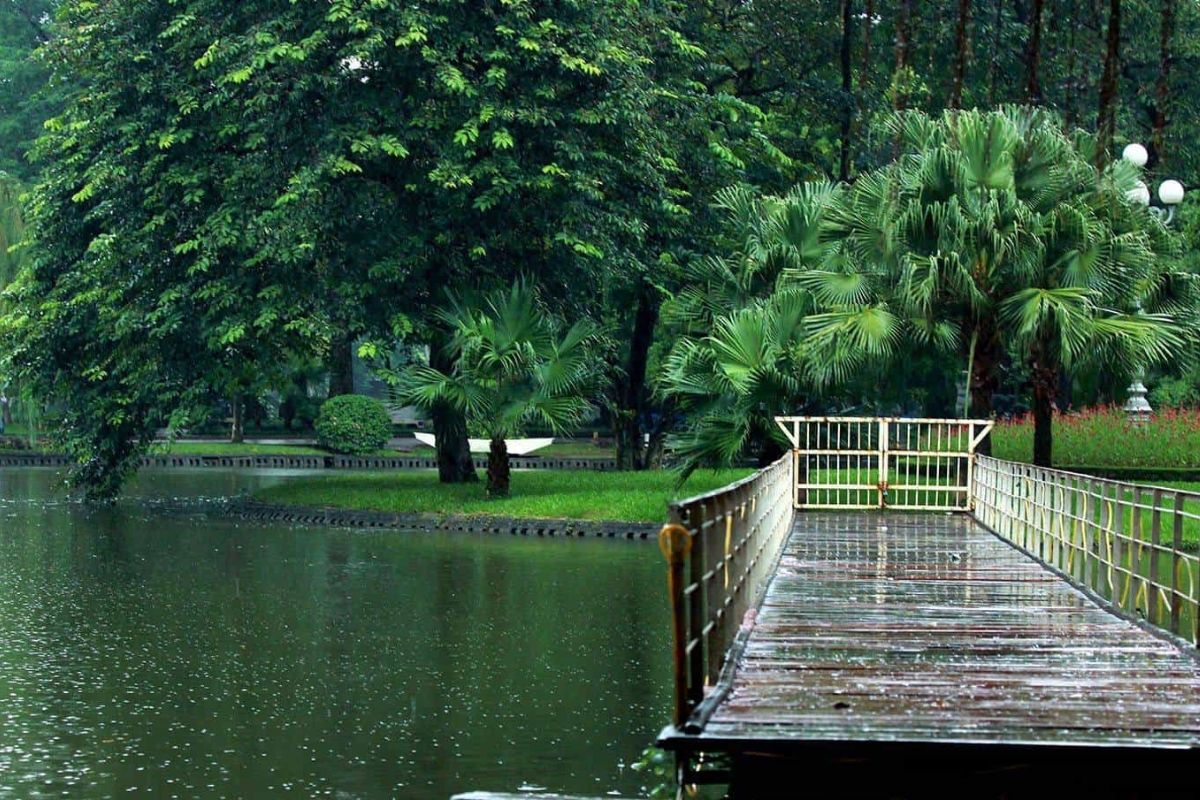 Individual Hanoi Tours From Haikou, China