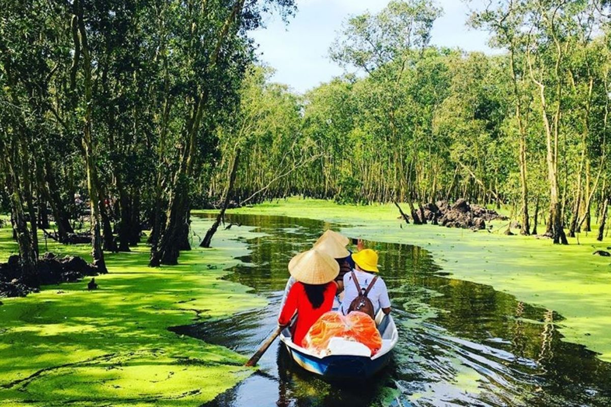 Embark on Mekong tours 