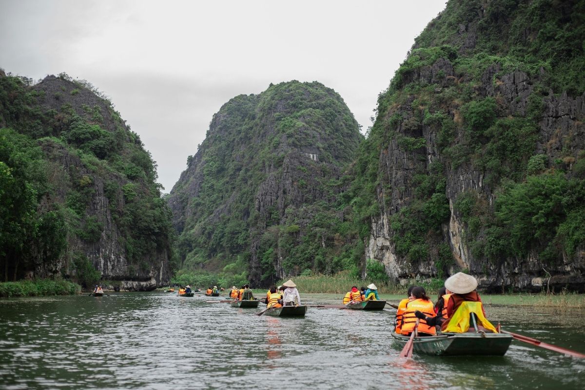 Ninh Binh Tours Visit Kim Son Beach