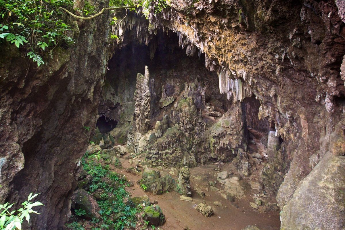 2, 3 Day Mai Chau Tours Visit Hoa Binh Hydropower Lake 